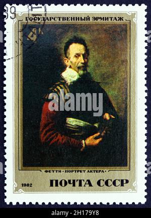 RUSSIE - VERS 1982: Un timbre imprimé en Russie montre Portrait d'un acteur, peinture par Domenico Fetti, peintre baroque italien, vers 1982 Banque D'Images