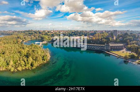 Trezzo Adda vue aérienne sur la centrale hydroélectrique de Taccani, Milan, Italie. Banque D'Images