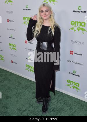 Van Nuys, États-Unis.16 octobre 2021.VAN NUYS, LOS ANGELES, CALIFORNIE, États-Unis - OCTOBRE 16 : l'actrice Harlow Jane Arquette arrive au Gala 2021 des prix de l'Environmental Media Association (EMA) qui s'est tenu à LA BOÎTE DE VITESSES LA le 16 octobre 2021 à Van Nuys, Los Angeles, Californie, États-Unis.( Credit: Image Press Agency/Alamy Live News Banque D'Images