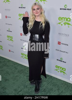 Van Nuys, États-Unis.16 octobre 2021.VAN NUYS, LOS ANGELES, CALIFORNIE, États-Unis - OCTOBRE 16 : l'actrice Harlow Jane Arquette arrive au Gala 2021 des prix de l'Environmental Media Association (EMA) qui s'est tenu à LA BOÎTE DE VITESSES LA le 16 octobre 2021 à Van Nuys, Los Angeles, Californie, États-Unis.( Credit: Image Press Agency/Alamy Live News Banque D'Images