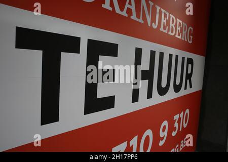 Gand, Belgique - octobre 9.2021: Gros plan du panneau avec le huur à l'entrée du bâtiment Banque D'Images
