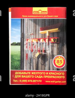 The Inside of Russian magazine 'Lyubimaya dacha', mai 2012. Banque D'Images