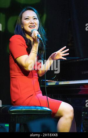 Delray Beach, Floride, États-Unis.16 octobre 2021.Le Yoko Miwa Trio se produit au Arts garage le 16 octobre 2021 à Delray Beach, Floride.Crédit : Mpi140/Media Punch/Alamy Live News Banque D'Images