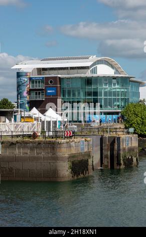 Plymouth, Devon, Angleterre, Royaume-Uni.2021. Le MBA Sepia un navire de recherche de la Marine Biological Association a amarré dans le port de Sutton, dans la région de Barbican Banque D'Images