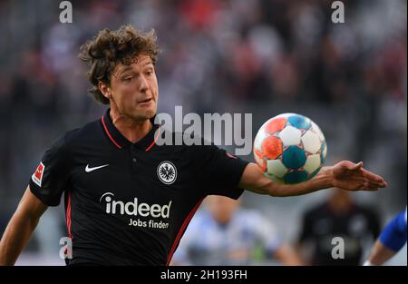 Francfort, Allemagne.16 2021 oct: Football: Bundesliga, Eintracht Frankfurt - Hertha BSC, Matchday 8 au Deutsche Bank Park.Sam Lammers de Francfort en action.Photo: Arne Dedert/dpa - NOTE IMPORTANTE: Conformément aux règlements de la DFL Deutsche Fußball Liga et/ou de la DFB Deutscher Fußball-Bund, il est interdit d'utiliser ou d'avoir utilisé des photos prises dans le stade et/ou du match sous forme de séquences et/ou de séries de photos de type vidéo.Credit: dpa Picture Alliance/Alay Live News Banque D'Images