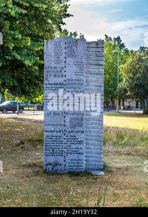 Monument des règles du football à Parker's Piece, Cambridge, Angleterre. Banque D'Images