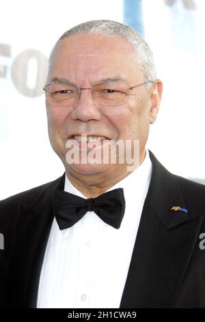 **PHOTO DE FICHIER** Colin Powell meurt de complications de Covid.Colin Powell à la 42e édition des NAPACP image Awards au Shrine Auditorium de Los Angeles, Californie.4 mars 2011.© MPI20/MediaPunch Inc Banque D'Images