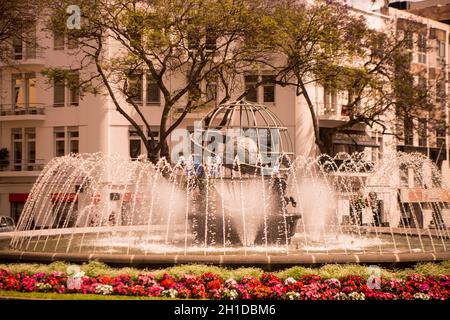 La Rotunda do Infante dans le centre ville de Funchal sur l'île de Madère du Portugal. Portugal, Madère, avril 2018 Banque D'Images