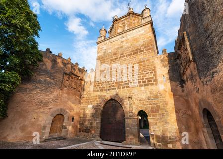 Abbaye de Veruela Real Monasterio de Santa Maria de Veruela, Vera de Moncayo, Zaragoza, Aragon, Espagne . Banque D'Images