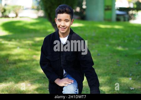 Madrid, Espagne.18 octobre 2021.Le chanteur Levi Diaz pose lors de sa présentation de lui en tant que représentant de l'Espagne pour l'Eurovision Junior 2021 à Madrid.(Photo par Atilano Garcia/SOPA Images/Sipa USA) crédit: SIPA USA/Alay Live News Banque D'Images