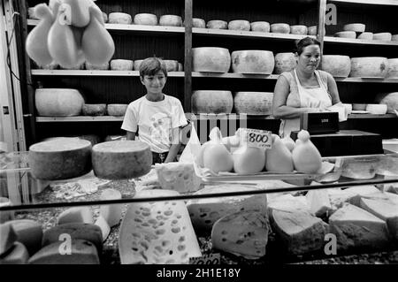 - Cagliari (Sardaigne), mercato comunale di San Benedetto - Cagliari (Sardaigne), marché municipal de San Benedetto Banque D'Images