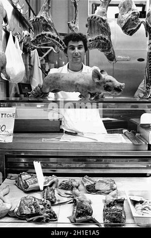 - Cagliari (Sardaigne), mercato comunale di San Benedetto - Cagliari (Sardaigne), marché municipal de San Benedetto Banque D'Images