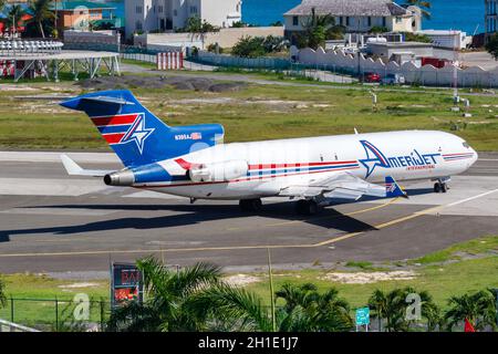 Sint Maarten, Antilles néerlandaises – 20 septembre 2016 : avion Amerijet International Boeing 727-200 F à l'aéroport Sint Maarten (SXM) aux Pays-Bas Banque D'Images