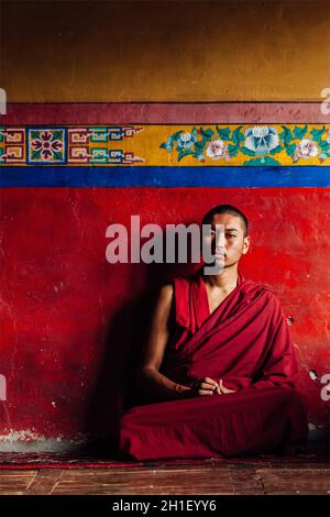 DISKIT, INDE - 12 SEPTEMBRE 2012 : moine bouddhiste tibétain non identifié à Diskit gompa le 12 septembre 2012 à Diskit, Inde.Diskit gompa est l'ancien Banque D'Images