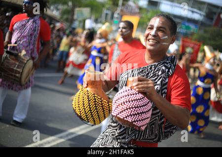 salvador, bahia / brésil - 24 janvier 2016: Membres du Ballet Folklorique de Bahia, vu lors de la représentation au Tororo Dyke dans la ville de Salvador Banque D'Images