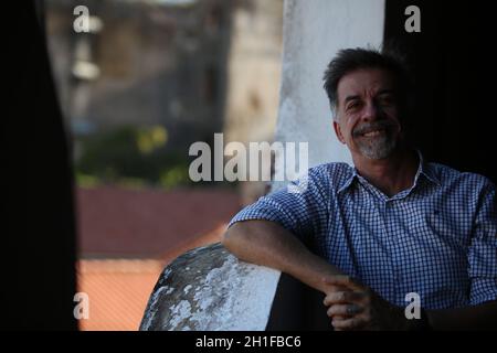 salvador, bahia / brésil - 11 octobre 2017: Fernando Guerreiro, directeur de théâtre, est vu au Théâtre Gregório de Matos à Salvador. *** local Banque D'Images