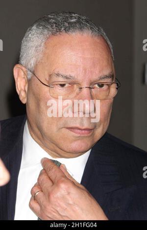 Colin Powell participe à la célébration du 10 anniversaire du train Smile au Frederick P. Rose Hall-Jazz au Lincoln Center de New York le 17 mars 2009.Crédit photo : Henry McGee/MediaPunch Banque D'Images