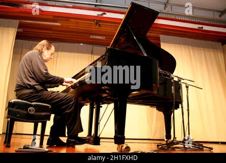 porto seguro, Bahia / Brésil - 27 juin 2008: Arthur Moreira Lima, pianiste, vu pendant la ville de Porto Seguro. *** Légende locale *** . Banque D'Images