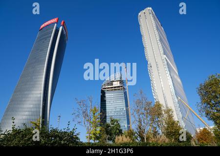 Milan, Lombardie, Citylife sur 10/2019. Trois tours de Citylife conçu par Isozaki, Hadid et Libeskind. Milan. Le CityLife comprend trois gratte-ciel un Banque D'Images
