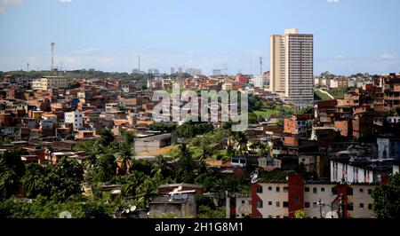 salvador, bahia / brésil - 2 juillet 2020: Vues sur les maisons dans le quartier de Cabula dans la ville de Salvador. *** Légende locale *** JOA SOUZ Banque D'Images