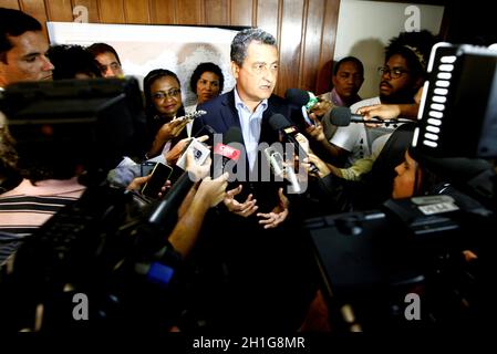 salvador, bahia / brésil - 21 septembre 2015 : Rui Costa, gouverneur de Bahia dans la ville de Salvador. *** Légende locale *** JOA SOUZA salvador - bahia Banque D'Images