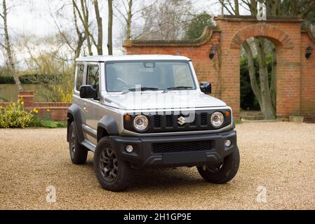 BUCKINGHAMSHIRE, Royaume-Uni - 19 mars 2021.Suzuki Jimny 2018, garée dans la campagne de l'Angleterre.Quatrième génération du petit vus miniature tout-terrain. Banque D'Images