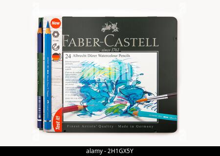 WETZLAR, ALLEMAGNE 2020-07-10: FABERER CASTELL crayons aquarelle Banque D'Images