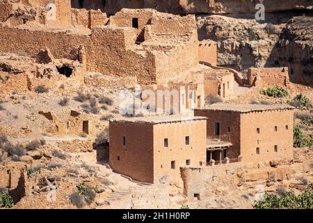 Vue panoramique depuis le canyon de Ghoufi (balcons de Ghoufi) à Batna, en Algérie Banque D'Images