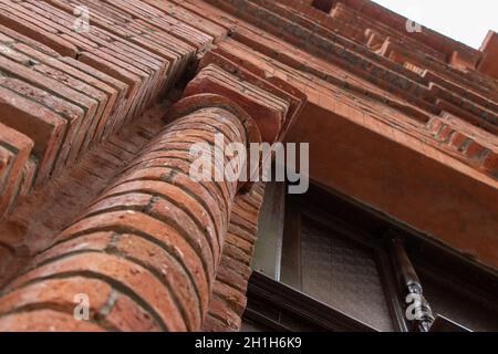 Bâtiments typiques en brique de la ville de Ganja d'Azerbaïdjan Banque D'Images