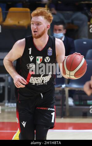 Bologne, Italie.16 octobre 2021.Niccolo Mannion (Segafredo Virtus Bologna) pendant la série A1 italien LBA championnat de basket-ball match Segafredo Virtus Bologna vs.Allianz Pallacanestro Trieste au palais sportif de Paladozza - Bologne, 16 octobre 2021 crédit: Independent photo Agency/Alay Live News Banque D'Images