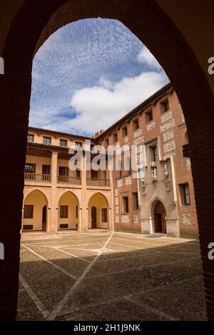 Medina DEL CAMPO, ESPAGNE - 24 avril 2019: Intérieur Castillo de la Mota, le Château de Medina del Campo, à Valladolid, León. Espagne Banque D'Images