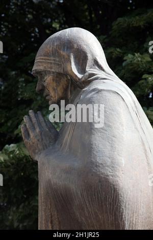 Mère Teresa monument à Skopje, Macédoine Banque D'Images