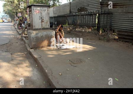 Rues de Kolkata.Des milliers de mendiants sont les castes les plus défavorisées qui vivent dans les rues. Banque D'Images