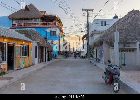 route sablonneuse sur l'île holbox, quintana roo, mexique situé dans le nord de la péninsule du yucatan Banque D'Images