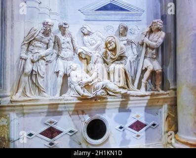 Padoue, Italie - 19 septembre 2014 : l'intérieur de la basilique historique de Saint-Antoine à Padoue, Italie, le 19 septembre 2014 Banque D'Images