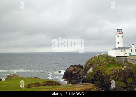 Fanad est une péninsule dans le nord de l'Irlande dans le comté de Donegal. Il est situé entre Lough Swilly et Mulroy Bay. Leur point le plus au nord est le phare-déco Banque D'Images