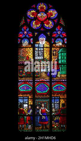 L'image miraculeuse de Marie à Absam, vitraux dans Kirche Votiv (l'Église Votive) à Vienne, Autriche Banque D'Images