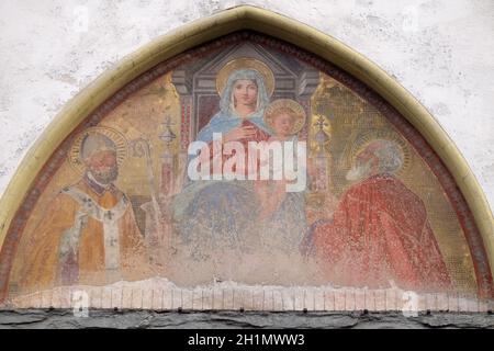 Vierge à l'enfant sur le trône avec les Saints, Sant' Ambrogio Église à Florence, Italie Banque D'Images