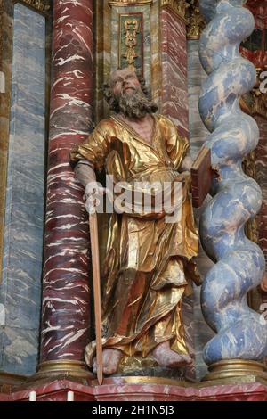 Saint Paul, statue sur l'autel de la cathédrale de l'Assomption dans la région de Varazdin, Croatie Banque D'Images