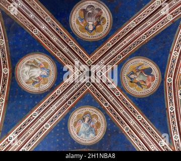 Plafond de la chapelle Baroncelli dans transept droit de la Basilique Santa Croce (Basilique de la Sainte Croix) - La célèbre église franciscaine à Florence, Italie Banque D'Images