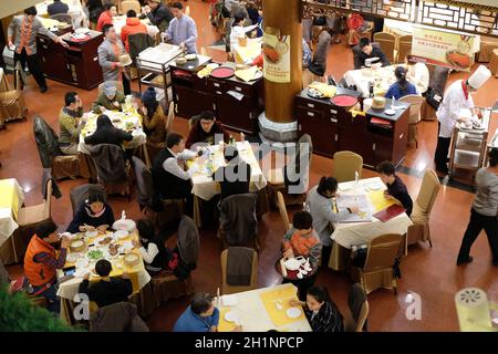 Le bâtiment d'origine du restaurant Quanjude dans la rue Qianmen à Beijing, en Chine Banque D'Images