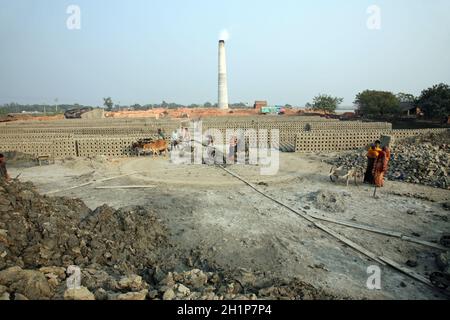 Brickfield en Sarberia, Bengale-Occidental, Inde Banque D'Images