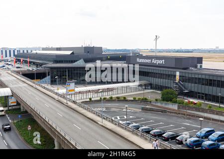Hanovre, Allemagne - 9 août 2020 : terminal C de l'aéroport de Hanovre en Allemagne. Banque D'Images