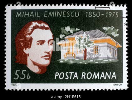 Timbres par la Roumanie, montre Mikhaïl Eminescu et sa maison, vers 1975 Banque D'Images