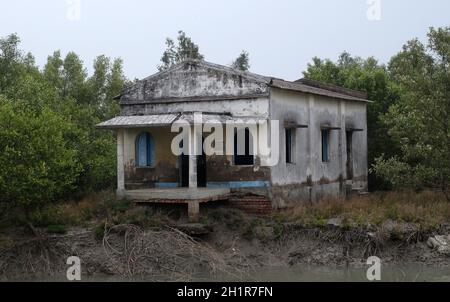 Église chrétienne au parc national des Sunderbans, West Bengal, India Banque D'Images