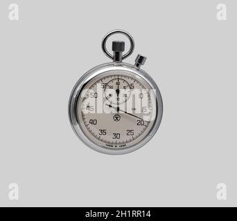 Chronomètre mécanique URSS. Gros plan. Isolé sur un fond gris. Banque D'Images