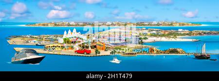 Collage depuis la vue sur Oranjestad à Aruba - magnifique île des Caraïbes. Banque D'Images