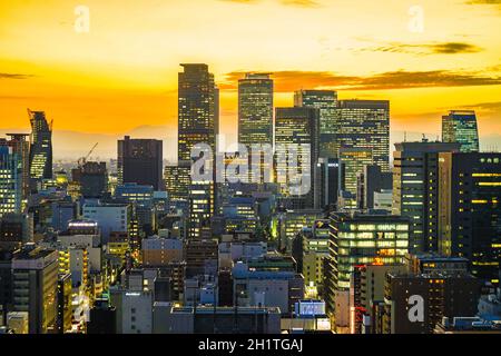 Coucher de soleil depuis l'observatoire de la tour de télévision de Nagoya. Lieu de tournage : préfecture d'Aichi, ville de Nagoya Banque D'Images