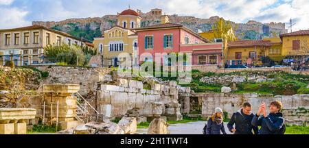 ATHÈNES, GRÈCE, DÉCEMBRE - 2019 - vue extérieure des ruines de la bibliothèque de l'empereur adrian, athènes, grèce Banque D'Images