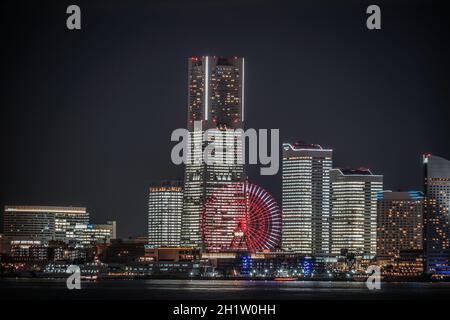 Yokohama Minato Mirai de nuit vue (au moment de la lumière entière). Lieu de tournage : préfecture de kanagawa, ville de Yokohama Banque D'Images